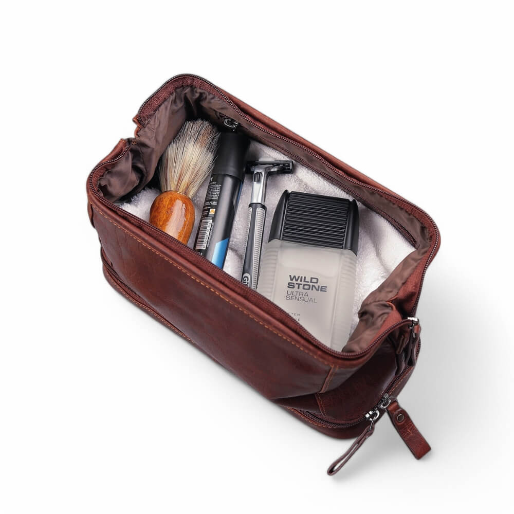 Essential Washbag - genuine leather toiletry bag