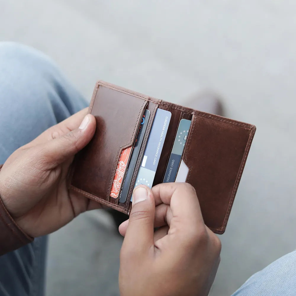 Leather Credit Cardholder – Diego Alperto Brown 04